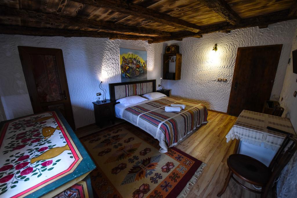 Tradita Hotel