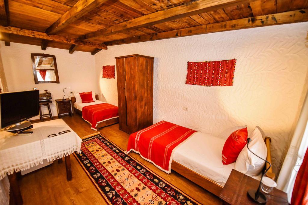 Hotel Tradita 4*
